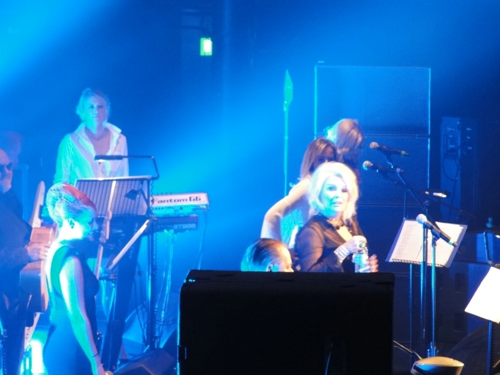 26 BEF live - Kim Wilde.jpg