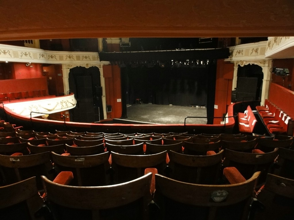 110 Shepherd's Bush Empire.jpg