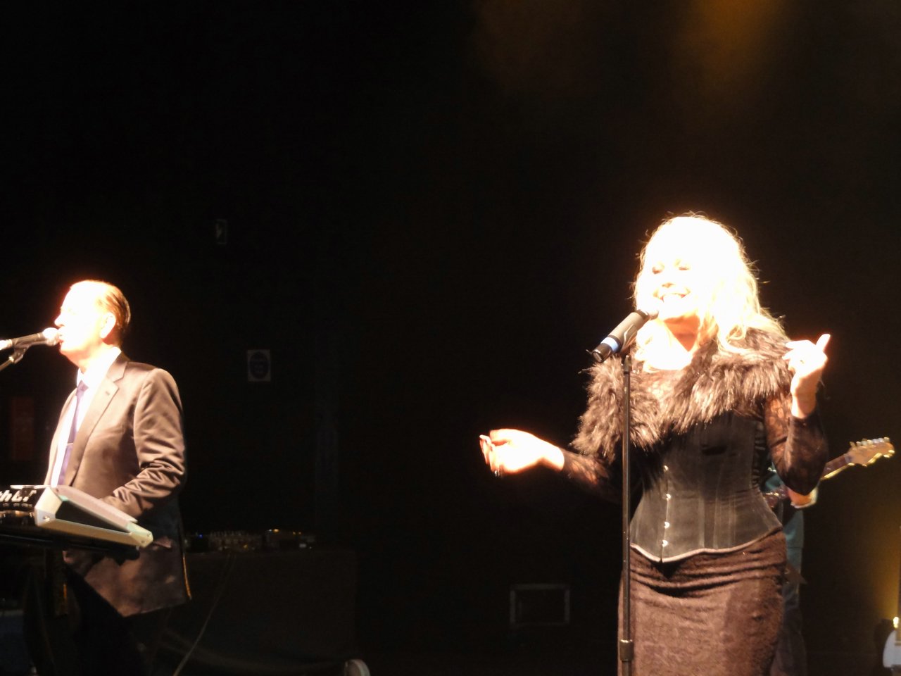 26 Martyn Ware and Kim Wilde.JPG