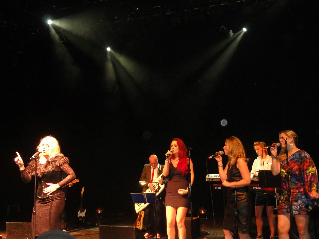 29 BEF featuring Kim Wilde live in London 2013.JPG