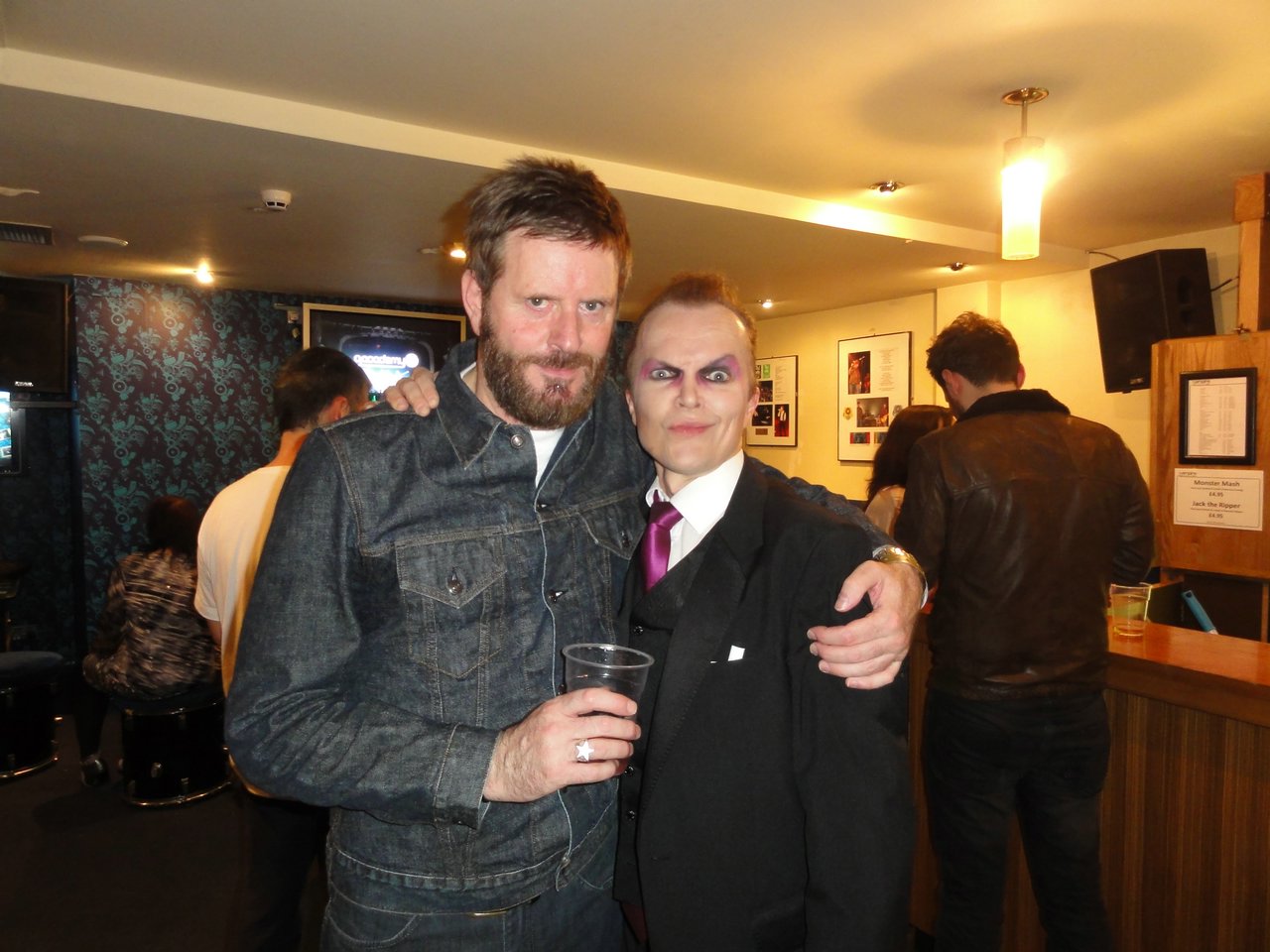 54 Green Gartside and Mr Normall.JPG