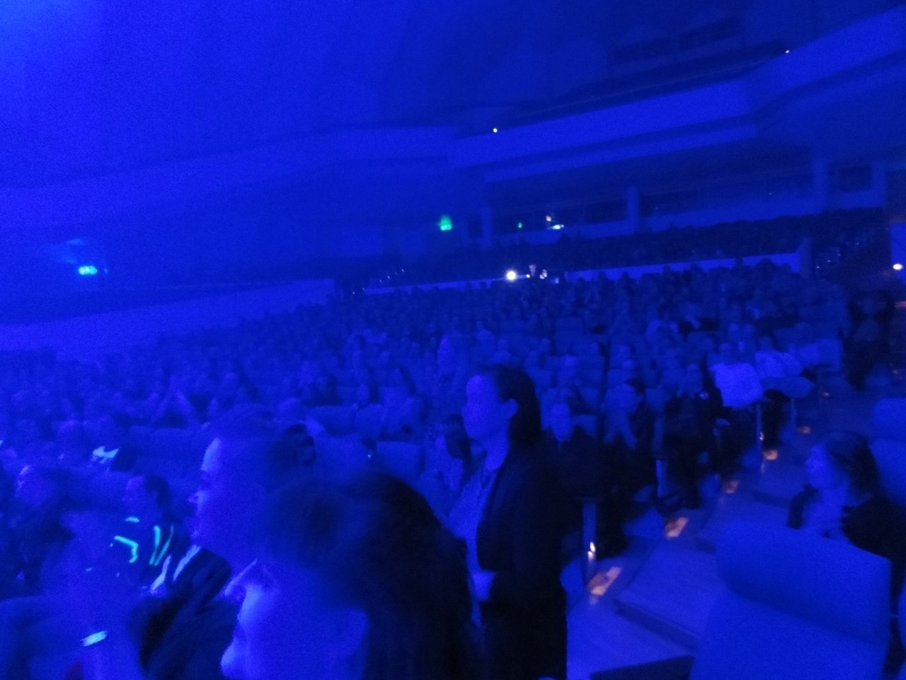 32 Holy Holy audience in Tampere.jpg
