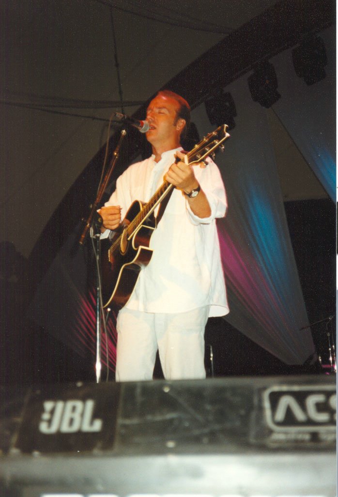 MidgeUre04.jpg