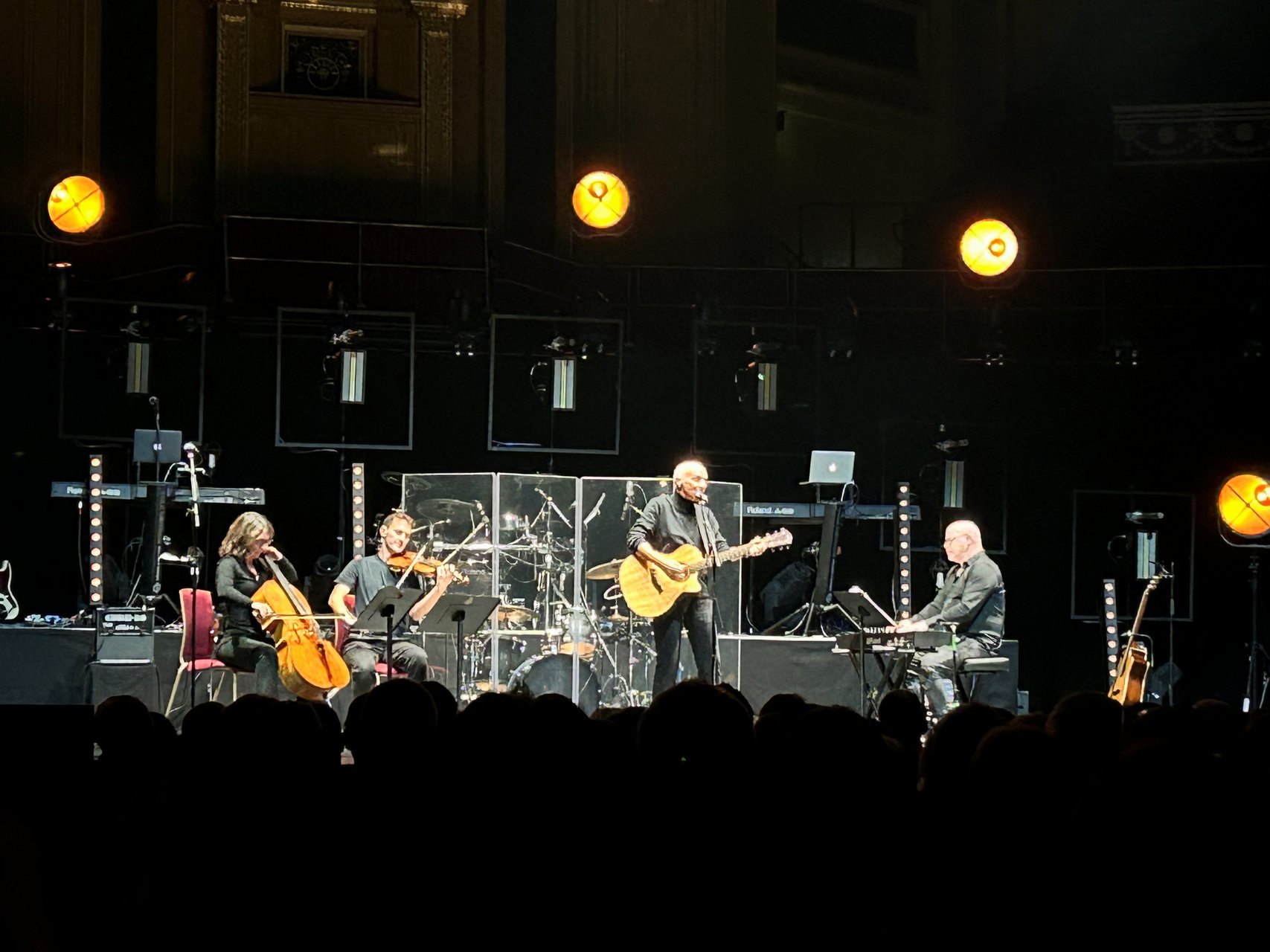 04_MidgeUre_at_the_RAH_2023.JPG