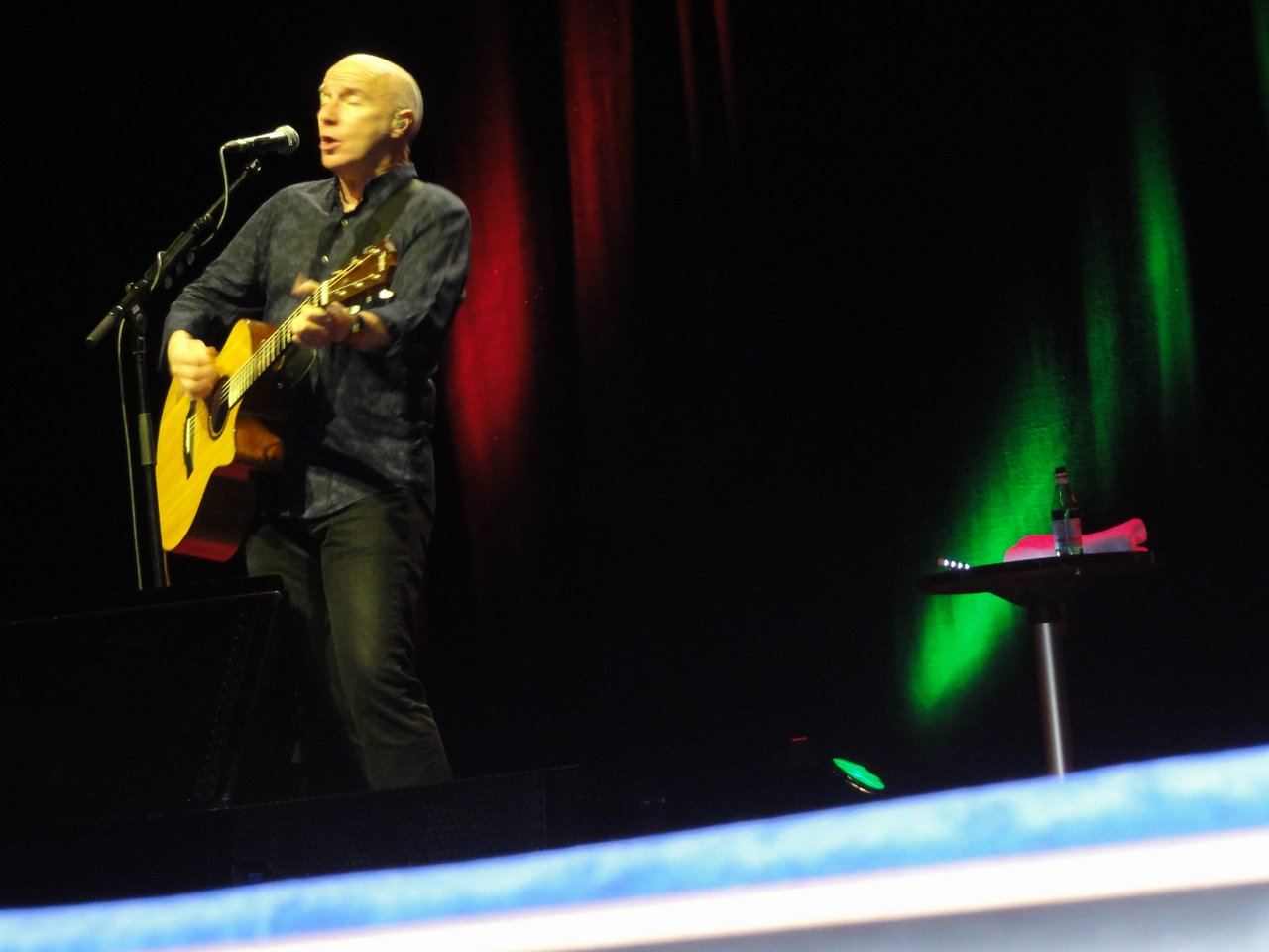 14 Midge Ure live 9-11-2014.jpg