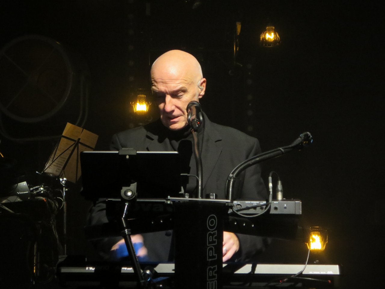 43 Midge Ure - The 1980 Tour in London.JPG