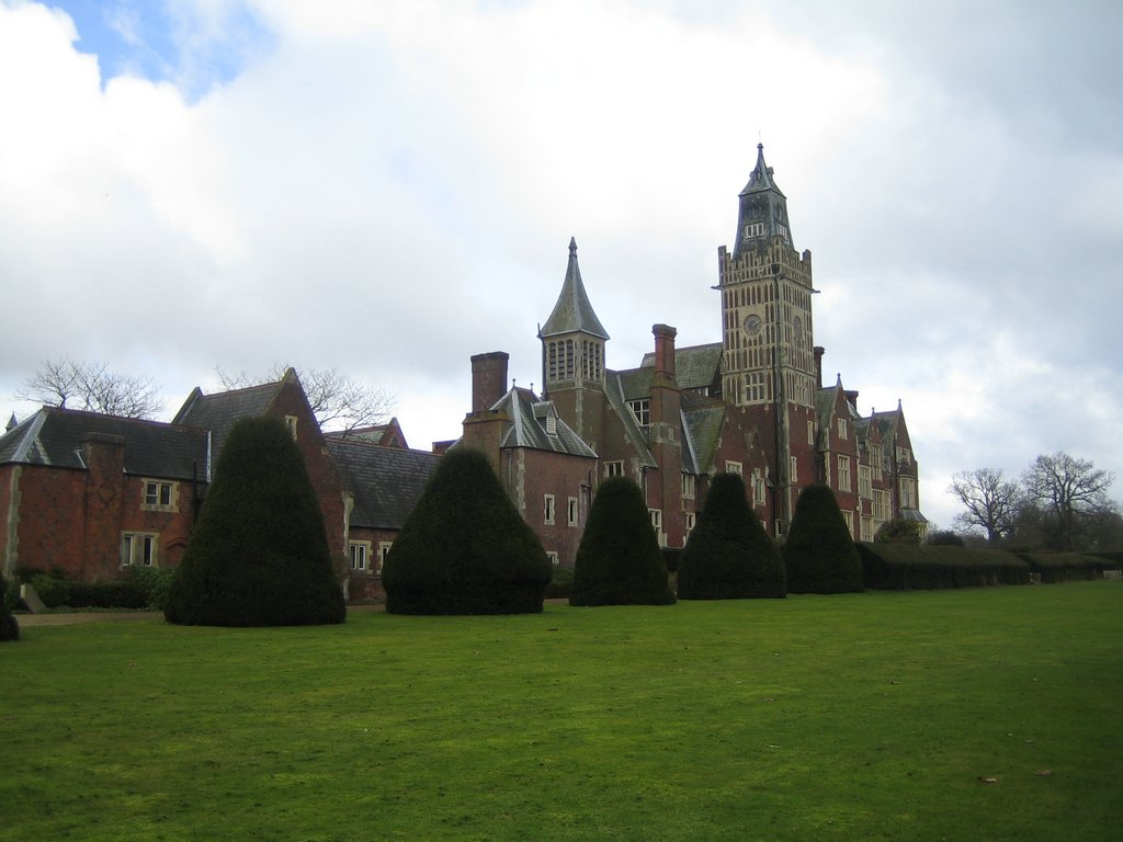 15 Aldermaston Manor.JPG