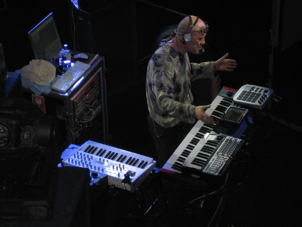 ThomasDolby12.jpg