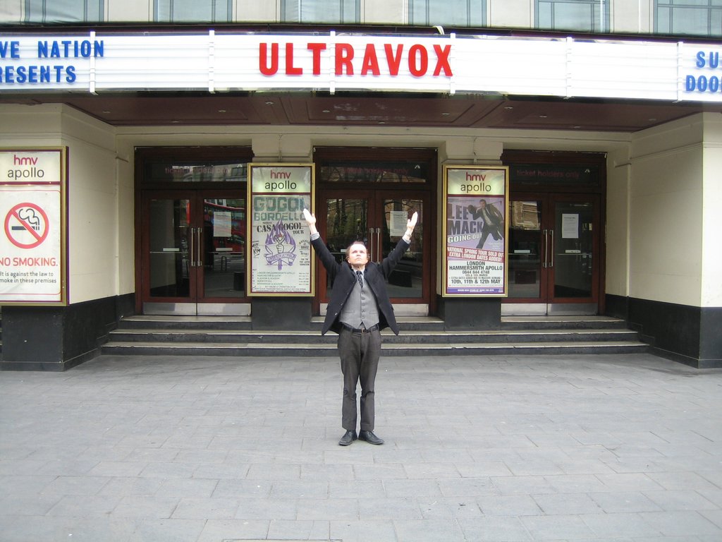 01 Hammersmith Apollo.JPG