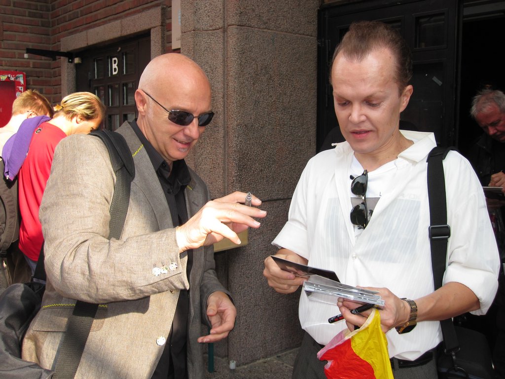 02 Midge Ure (x2) and Billy Currie.jpg